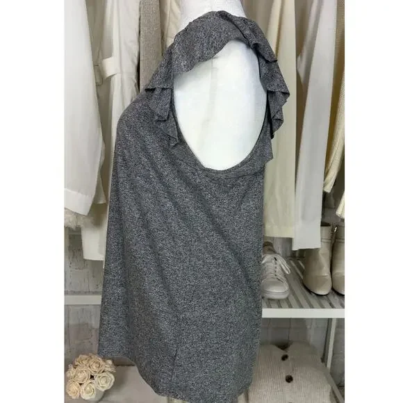 Gap Women's Sz M Tall Heather Gray Ruffle Trim Lightweight Racerback Tank #0483 - Picture 3 of 9